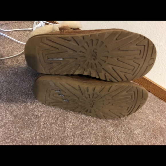 Ugg boots - Picture 3 of 3